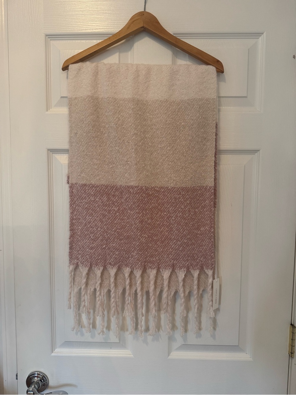 Gentle Fawn Cream & Dusty Rose Soft Knit Throw